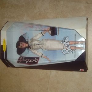 City Seasons Collector Edition 1999Spring Collection Barbie